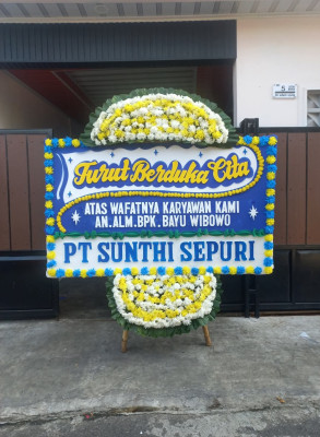 Papan Bunga Duka di Tanah Seribu