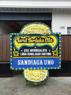 Papan Bunga Duka di Tanah Seribu