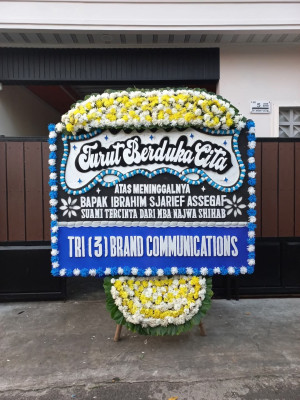 Papan Bunga Duka di Tanah Seribu